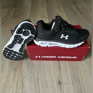 Under armor Hovr infinite2